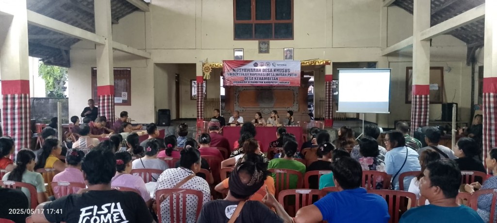 Sinergi TNI dan Masyarakat, Babinsa Kerambitan Ikut Musdesus Pembentukan Koperasi Merah Putih